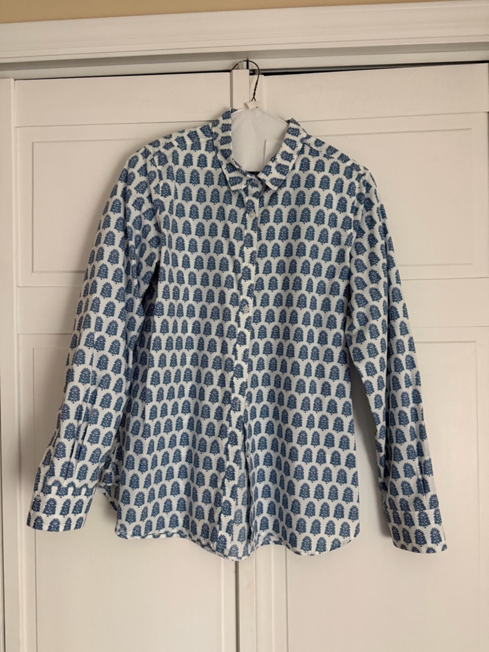 Garnet Hill White Blouse with Blue Geometric Print